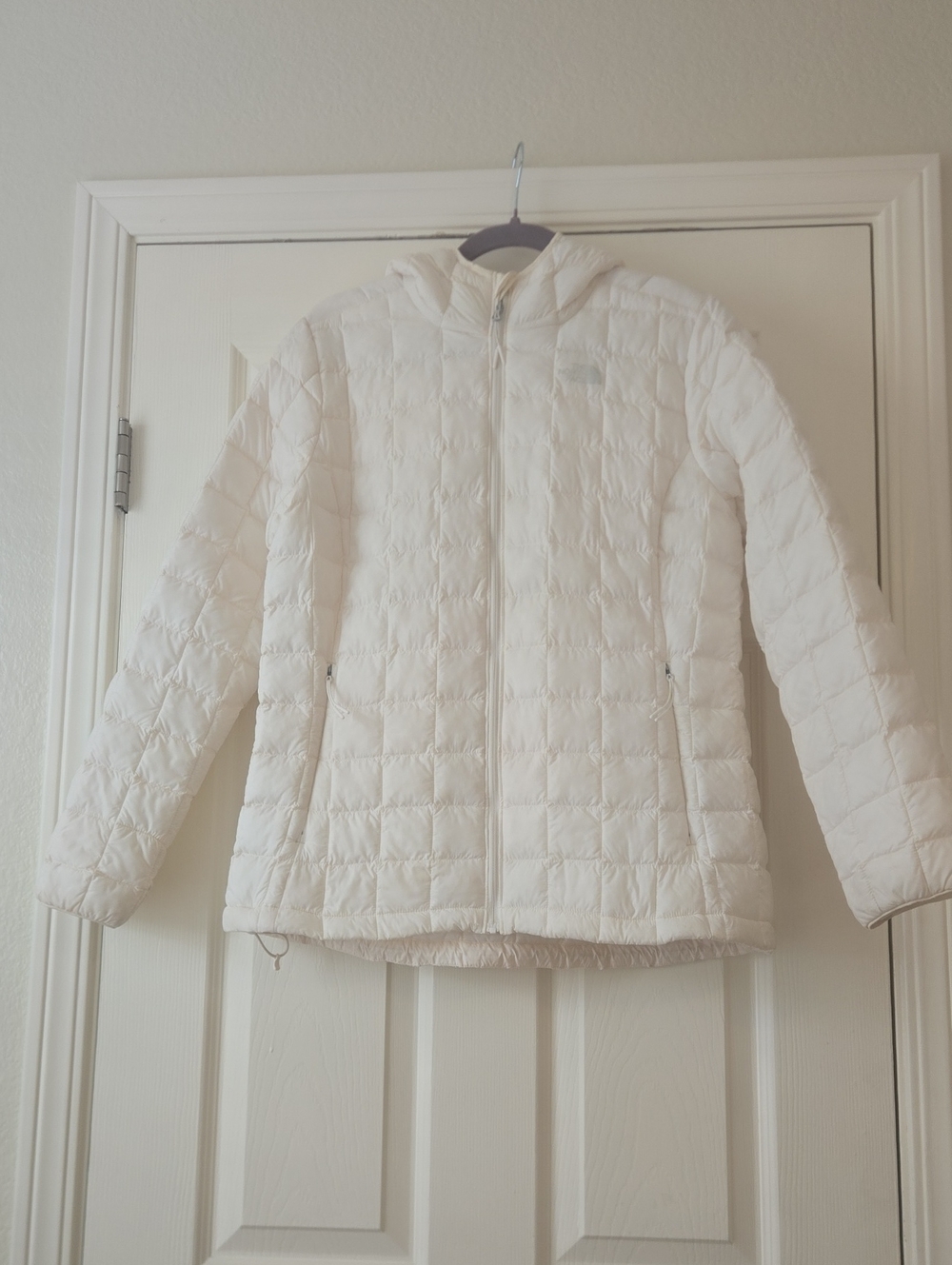 Women's ThermoBall Eco Hoodie 2.0. Size Large! GUC!